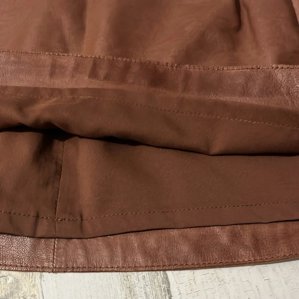 Vince Leather Skirt Size 2 - Picture 10 of 10
